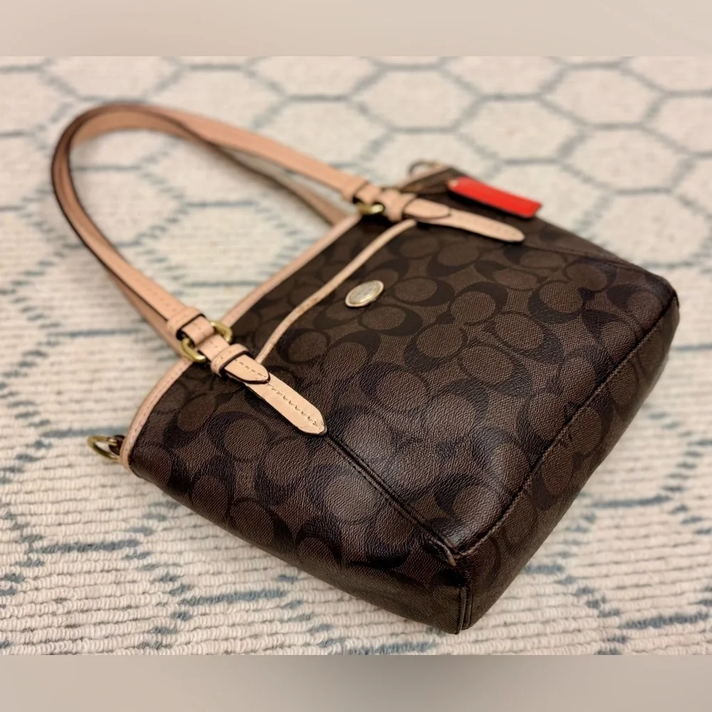 COACH Vintage Y2K Classic Signature Monogram Brown Coated Canvas Shoulder Bag
